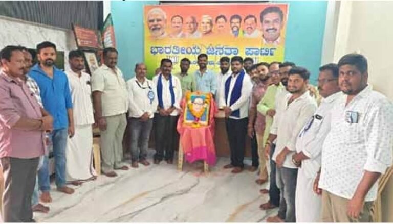 2049c87c-7afa-4e51-ad6d-661a44825563